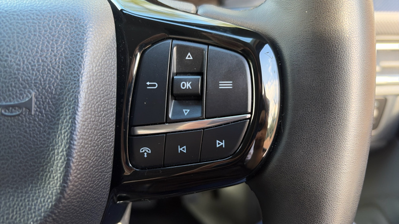 Ford Transit Custom 300 L1 Diesel Fwd 2.0 EcoBlue 136ps H1 Van Limited Auto